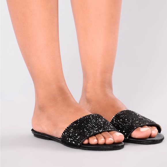 NWOT Fashion nova black embellished slide - Picture 1 of 4
